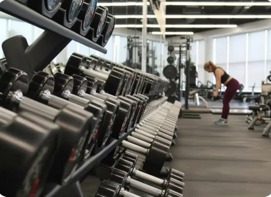 Powerhouse Gym | - ТОП-8 правил поведения в спортзале: как вести себя в первый день